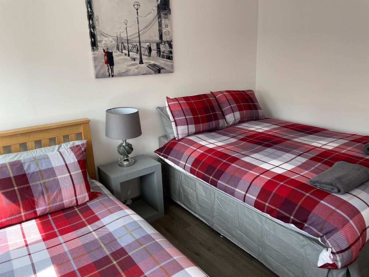 Rooms In Inverness Exterior photo
